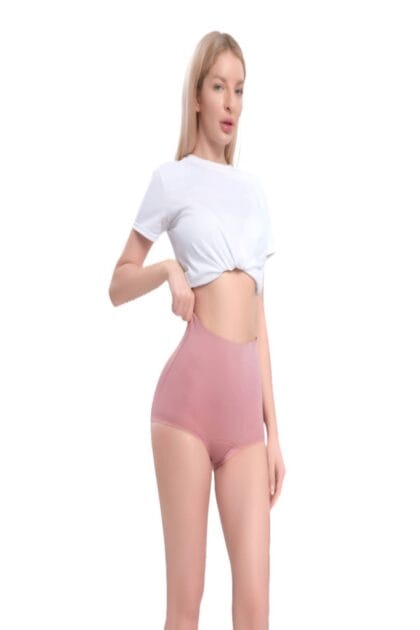 Seamless Thong | Invisible Under Tight Clothing