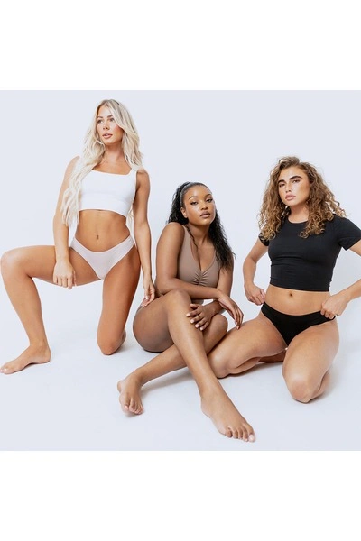 Invisible Cameltoe Seamless Thong eliminates visible line